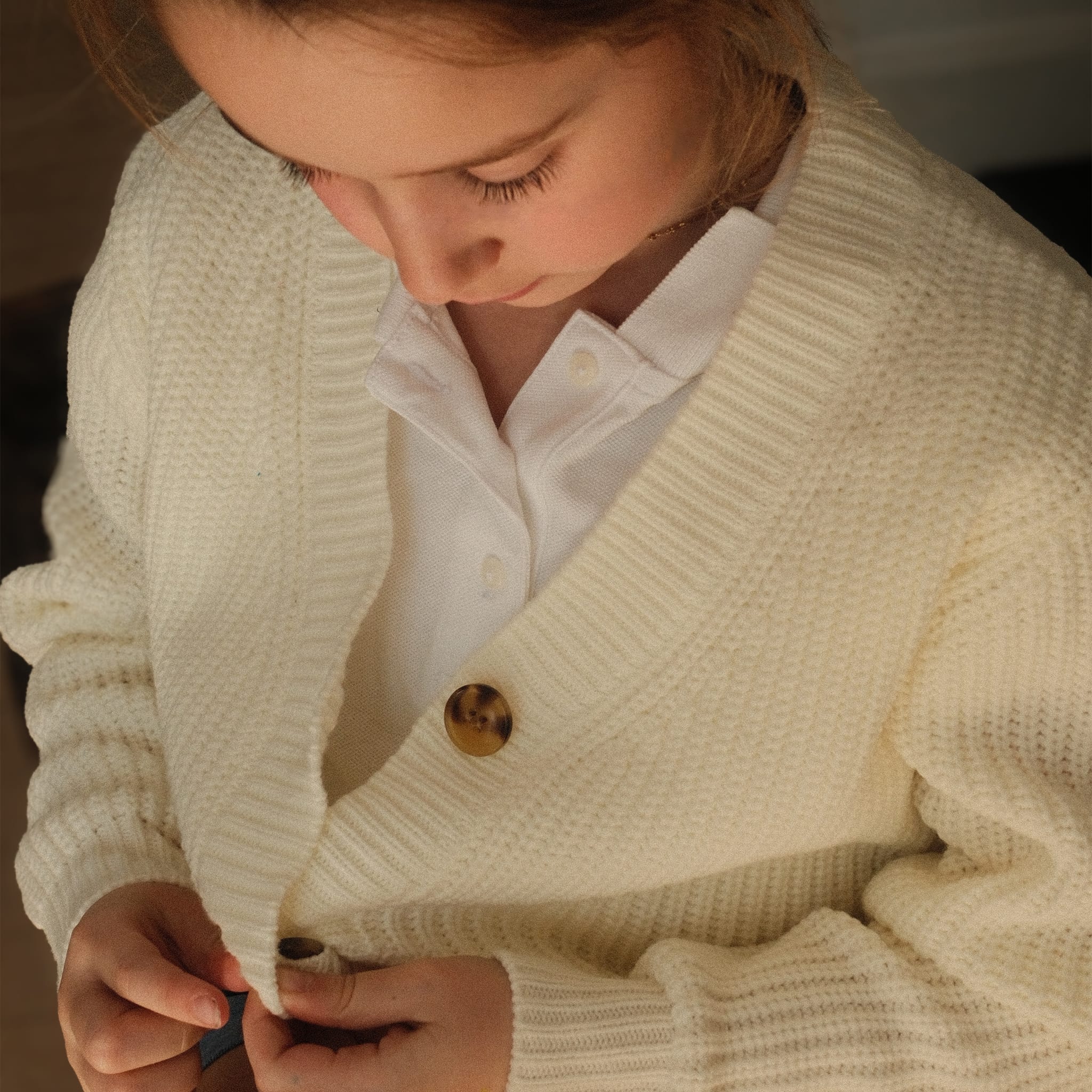 Cardigan Tricot Cerises 7-14ans - Image 2