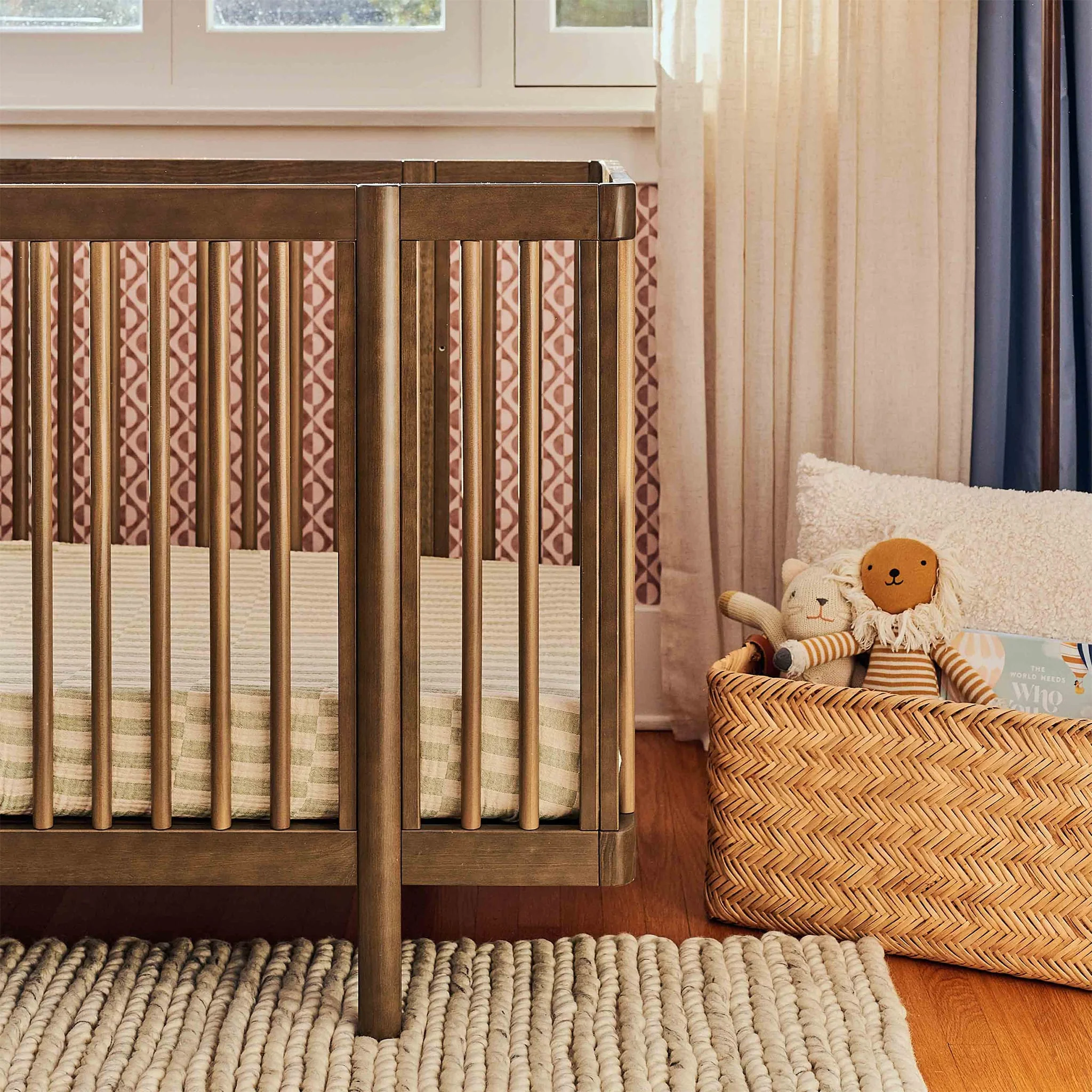 Couchette Convertible 8-en-1 Pogo avec kits de conversion - Noyer naturel - Image 15