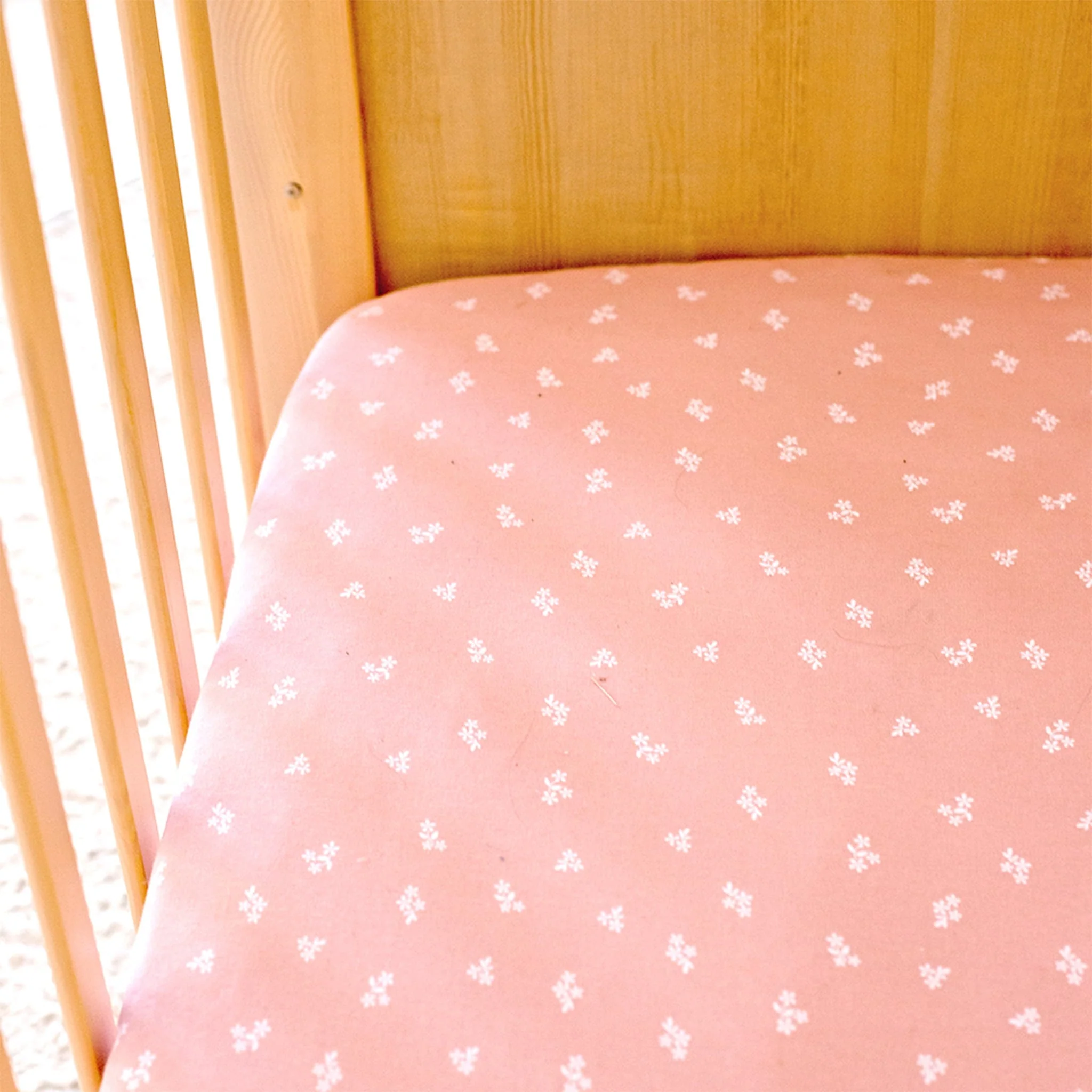 Drap Contour pour Lit de Bébé - Rose Dusty - Image 5
