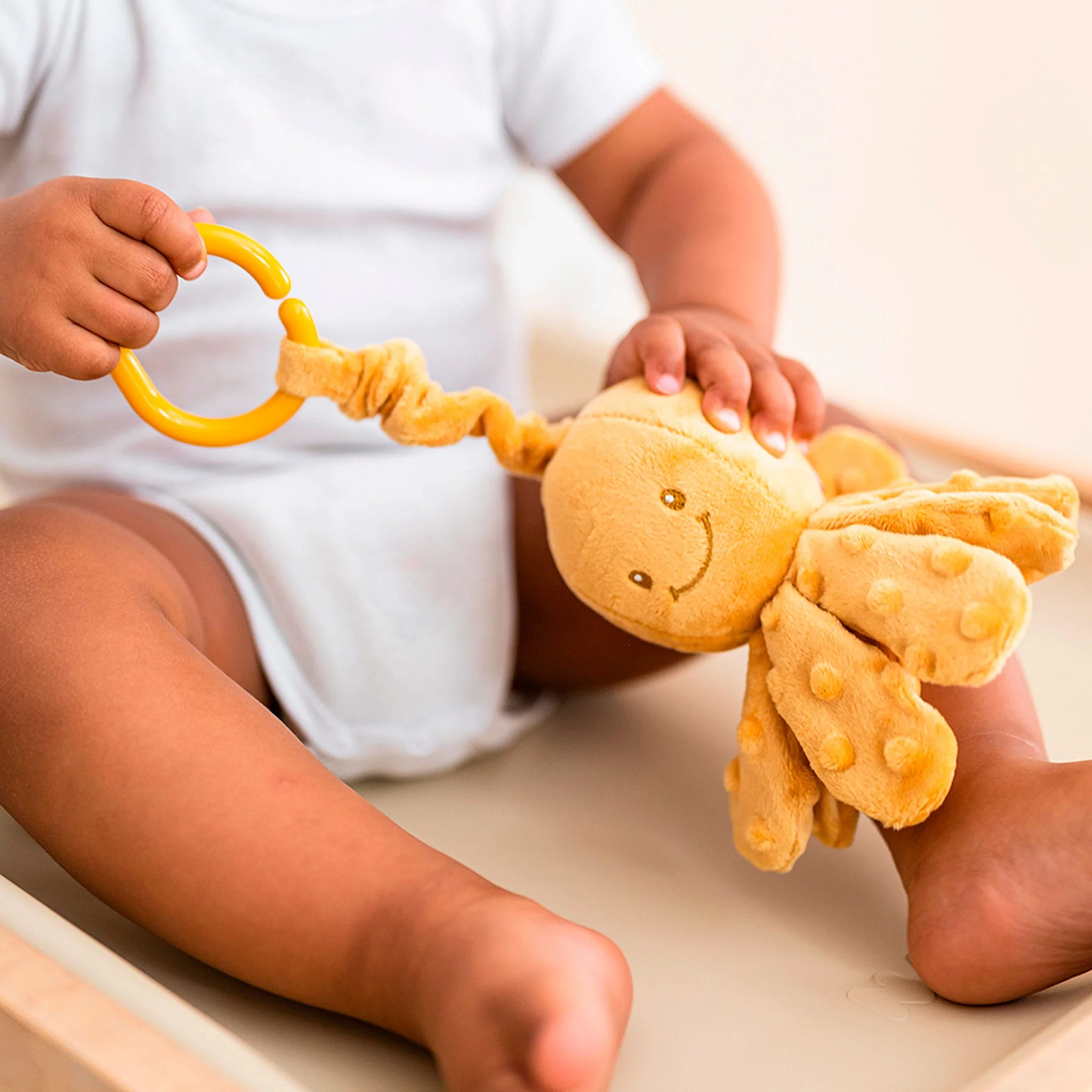 Peluche Hochet Pieuvre Vibrante - Ocre - Image 2