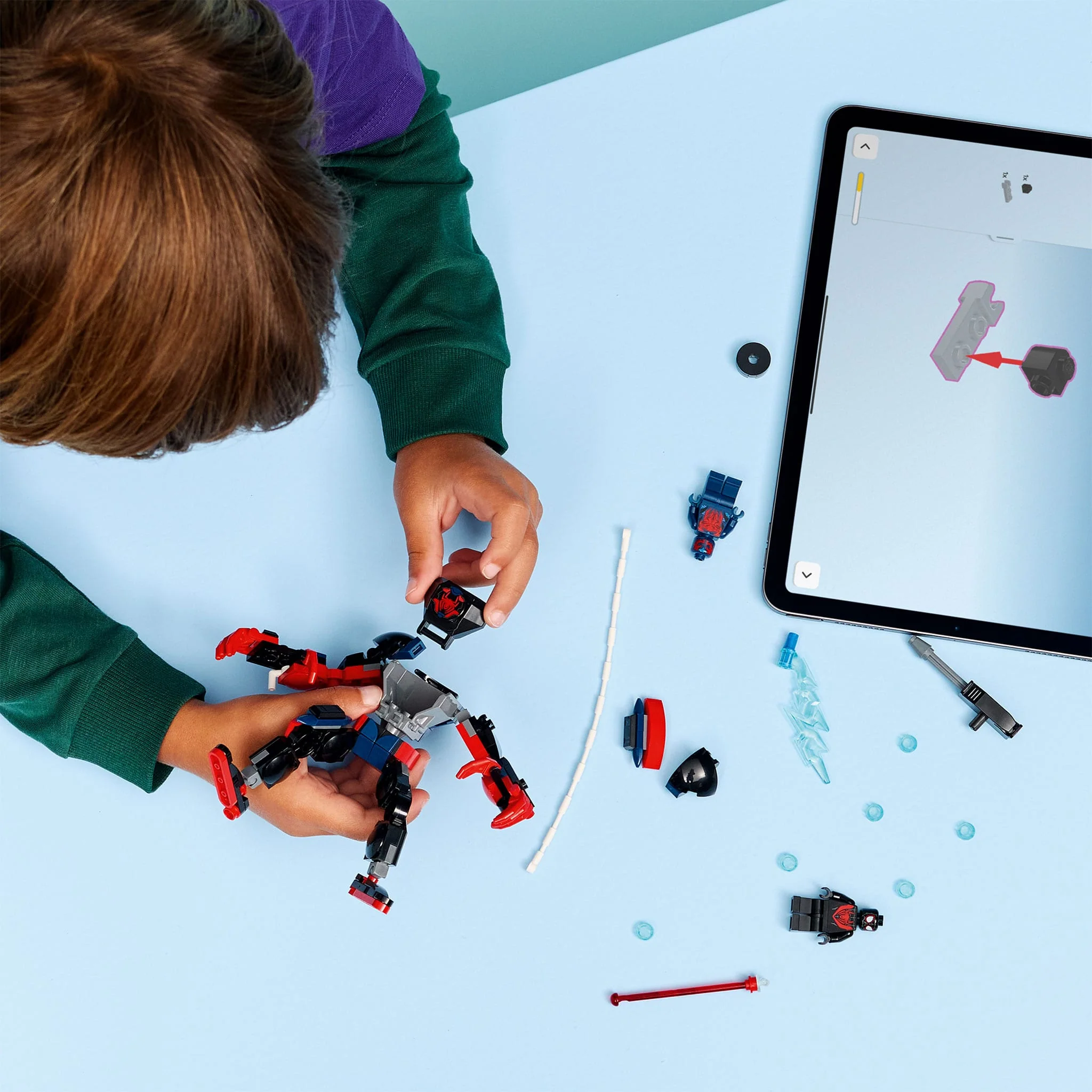 LEGO® Marvel Le robot de Miles Morales contre Spider-Man 2099 - Image 5