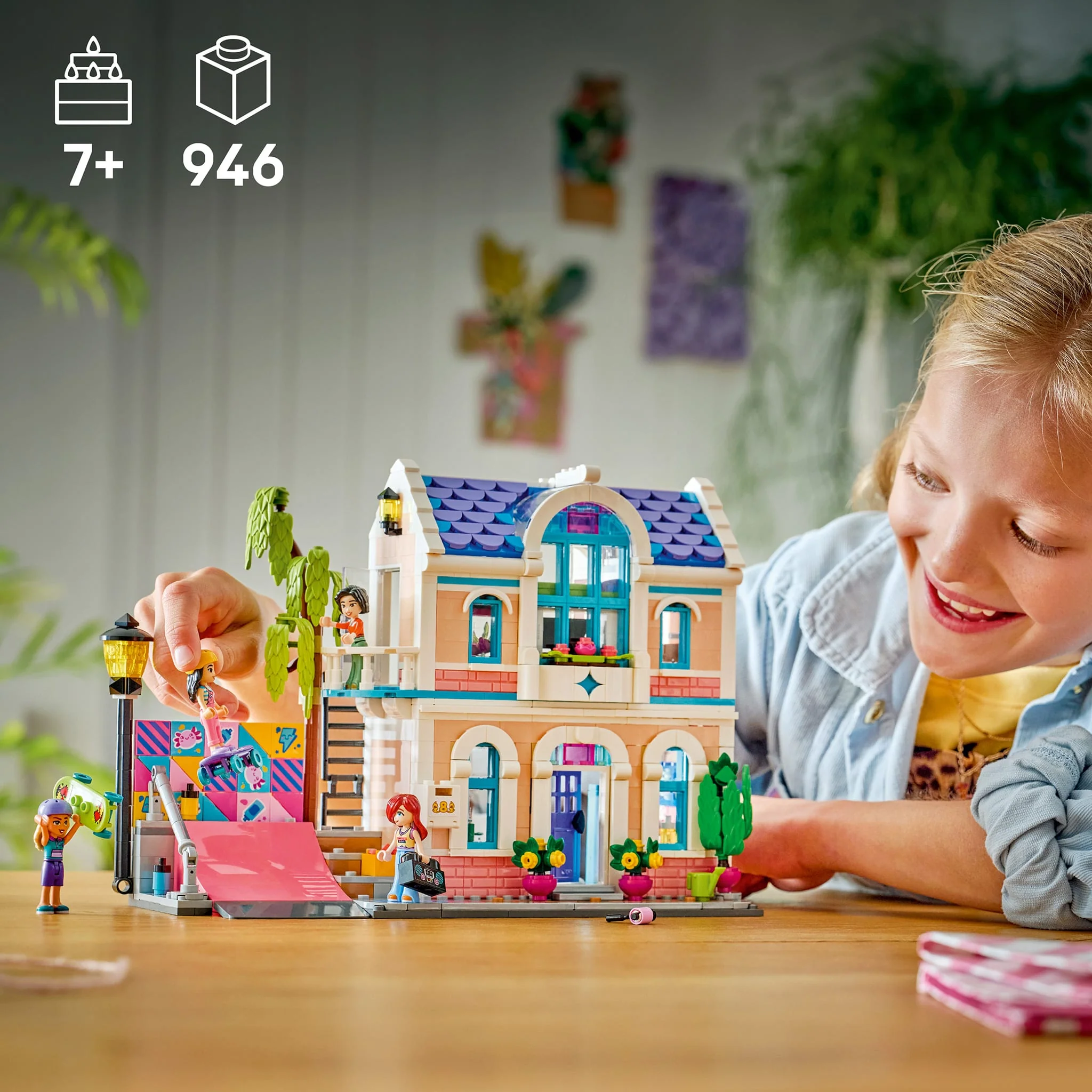 LEGO® Friends La maison de la famille de Liann - Image 2