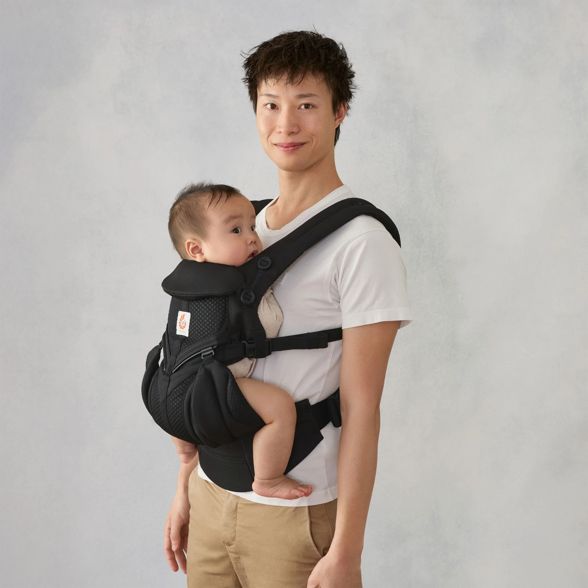 Porte-bébé Omni Classic Mesh - Onyx Noir - Image 4